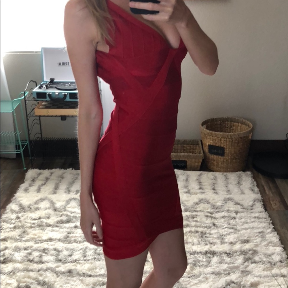 Dress - Picture 4 of 4